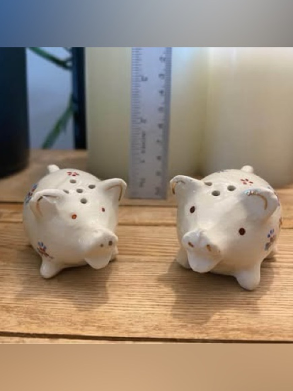 Vintage Ceramic Pig Salt & Pepper Shakers – Hand Painted Floral Japan AS IS